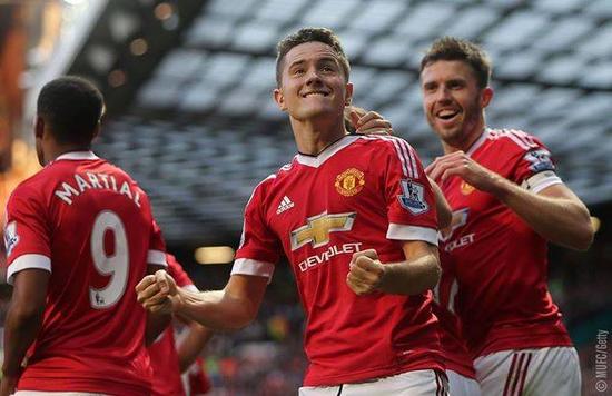 点球往往成 点球往往成